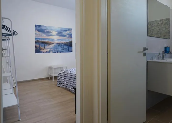 Casa Carlotta - Mytouristhome Apartment La Spezia